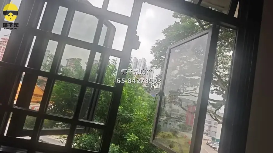 【出租】汤申上段组屋男生房 近地铁包水电网免中介 1