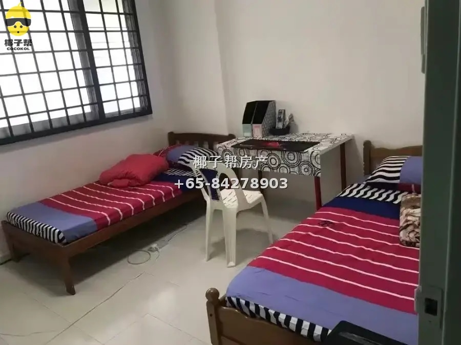 【出租】巴西立组屋大房间 包水电可小煮 近地铁无中介费 1