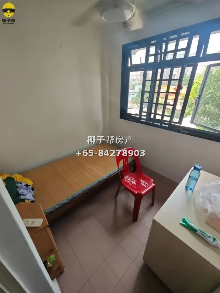 【出租】汤申上段组屋男生房 近地铁包水电网免中介 2