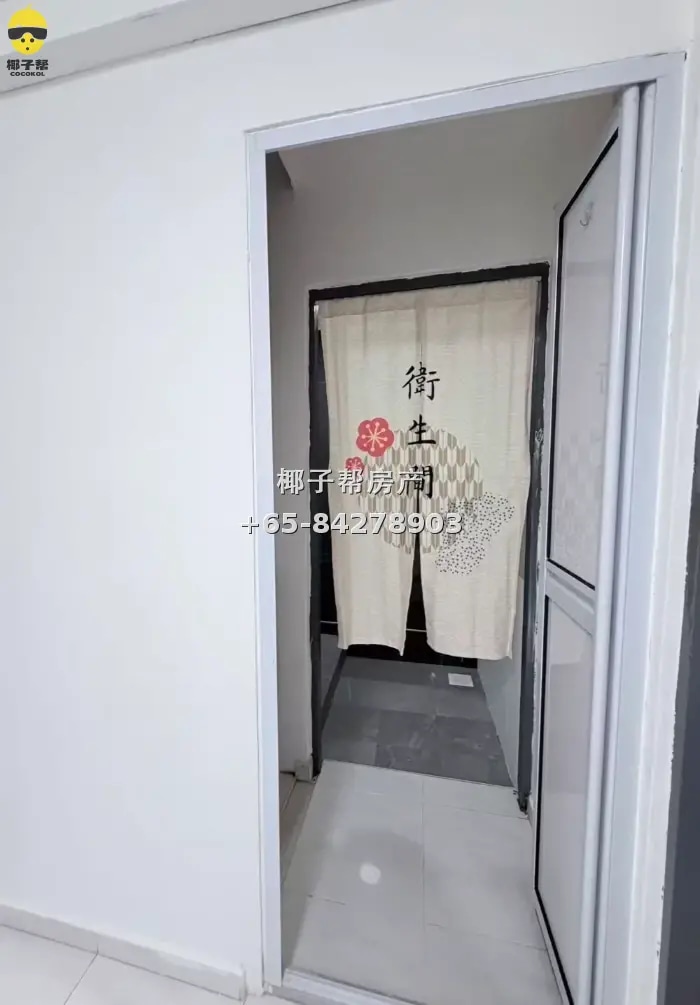 【出租】牛车水MRT旁高楼普通房 步行1分钟 包水电免中介 4