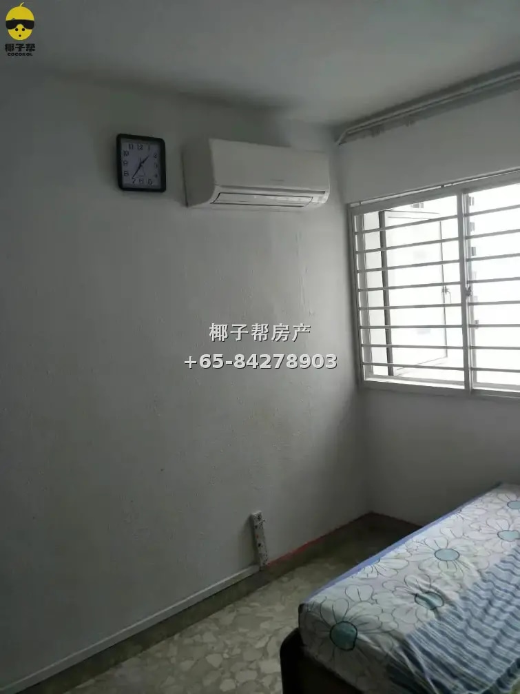 【出租】淡滨尼西MRT旁普通房 步行1分钟 包水电可报地址 2